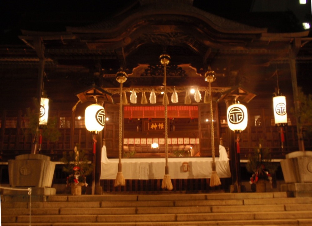 四柱神社