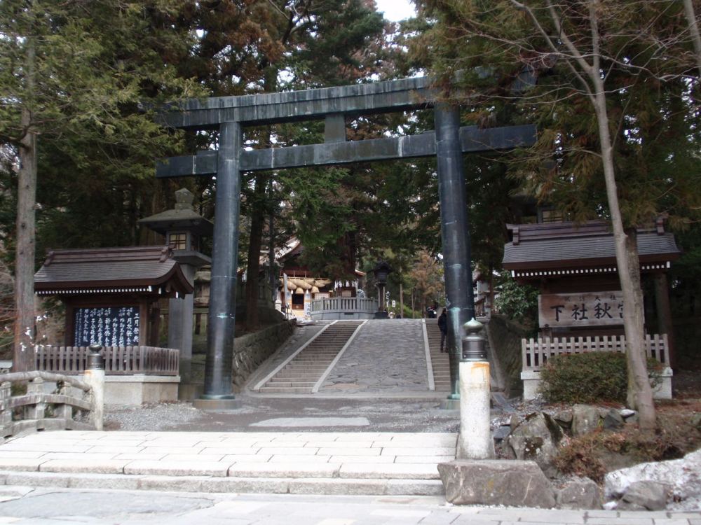 諏訪大社