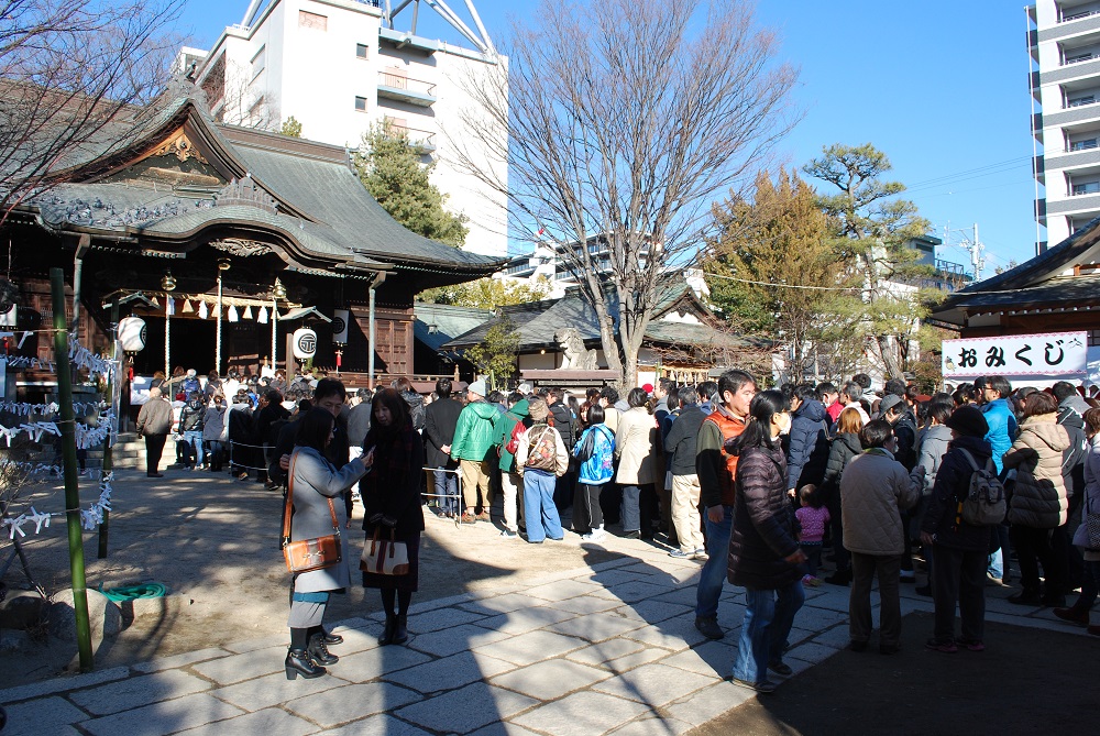 四柱神社