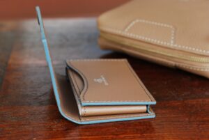business-card-holder