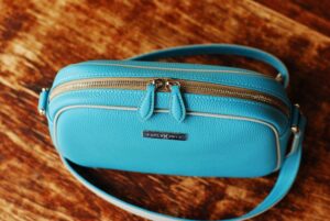 shoulderbag
