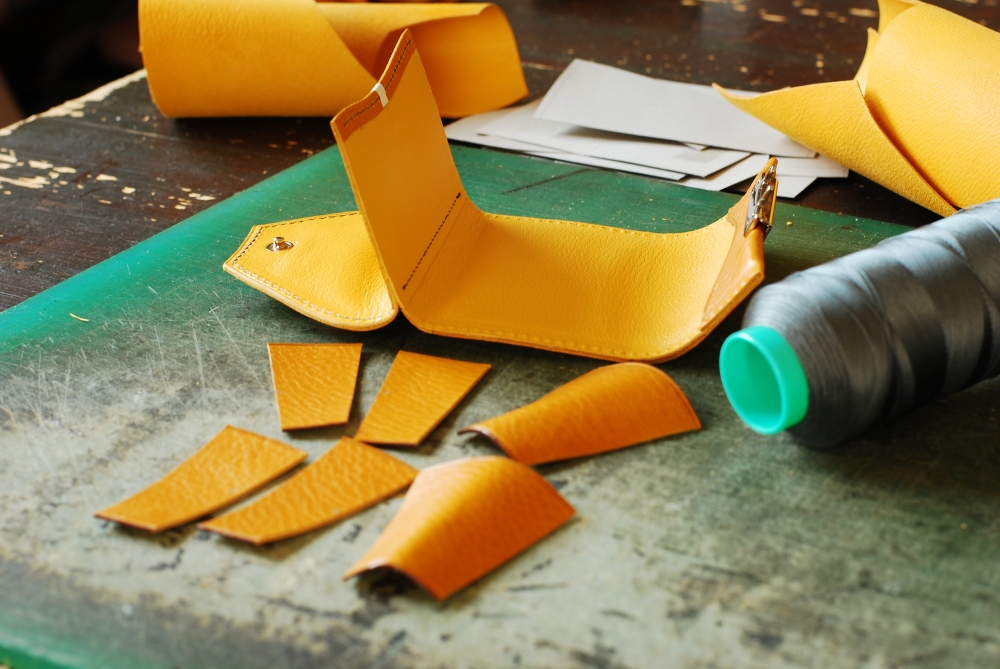 coincase-making