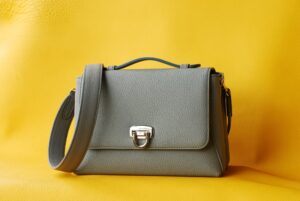 shoulder-bag