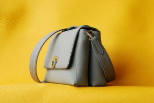 shoulder-bag
